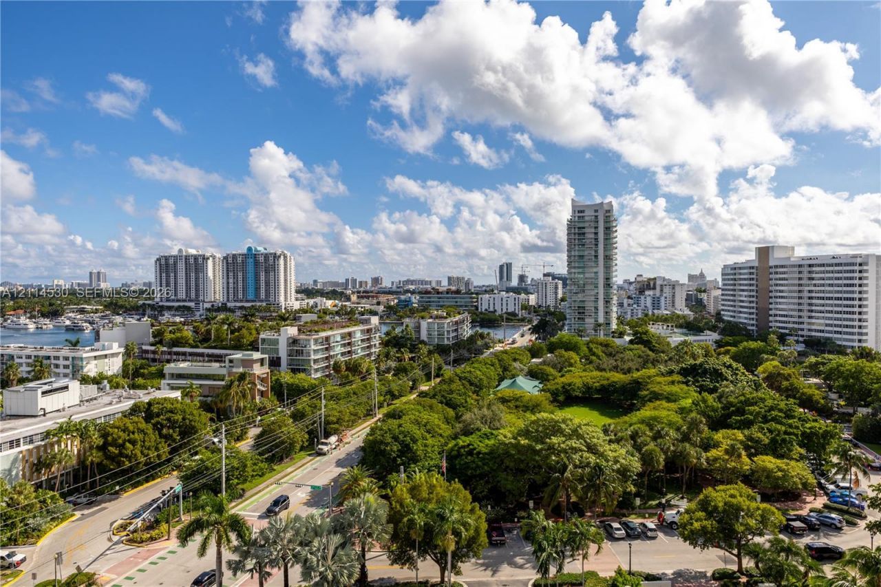 3 Island Ave , Unit 14L, Miami Beach, FL 33139 Photo