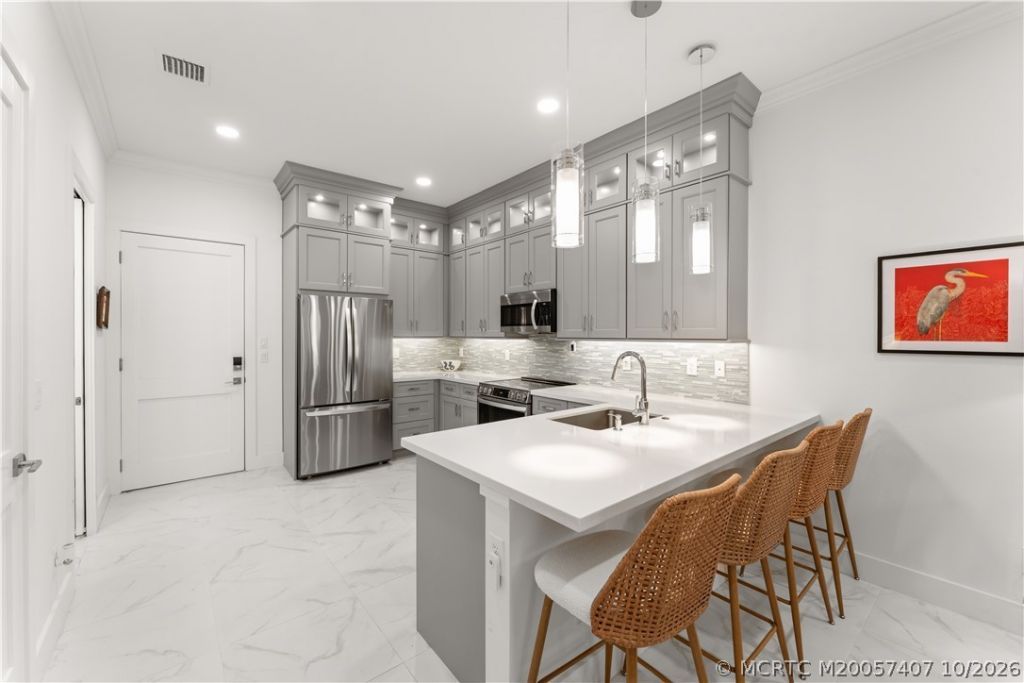 4692 SE Manatee Way , Stuart, FL 34997 Photo