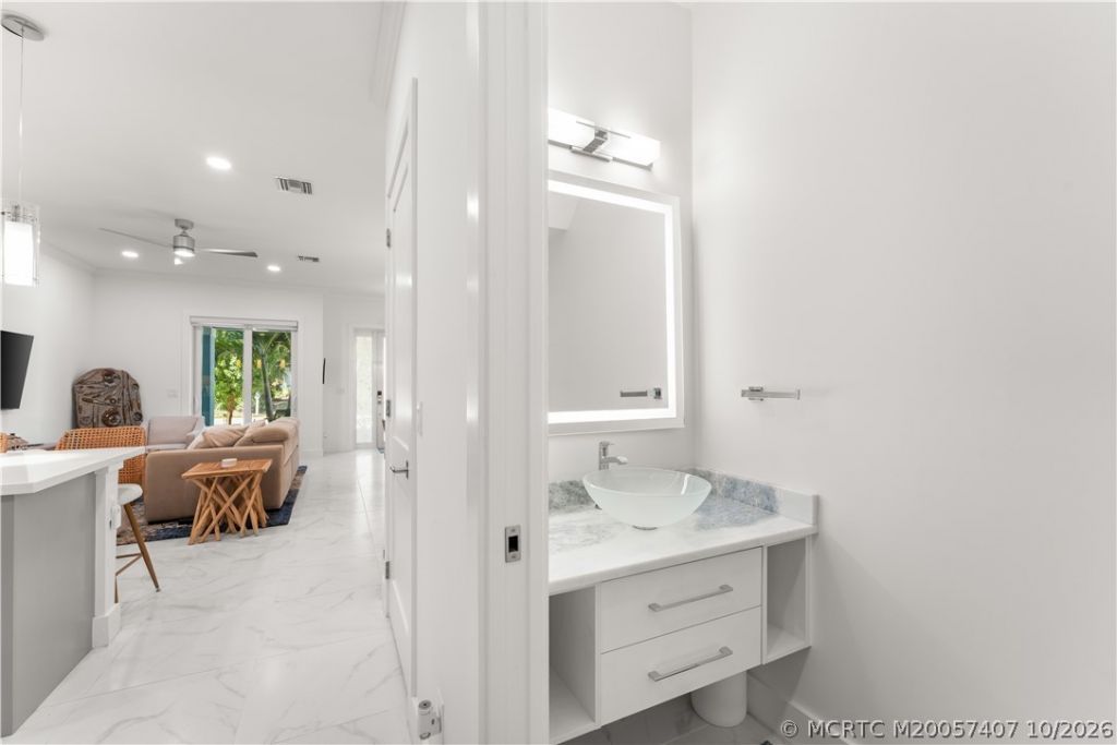 4692 SE Manatee Way , Stuart, FL 34997 Photo