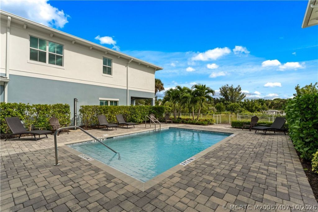 4692 SE Manatee Way , Stuart, FL 34997 Photo