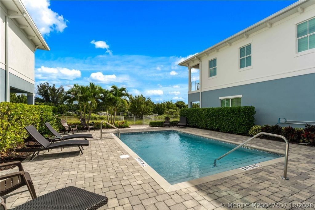 4692 SE Manatee Way , Stuart, FL 34997 Photo
