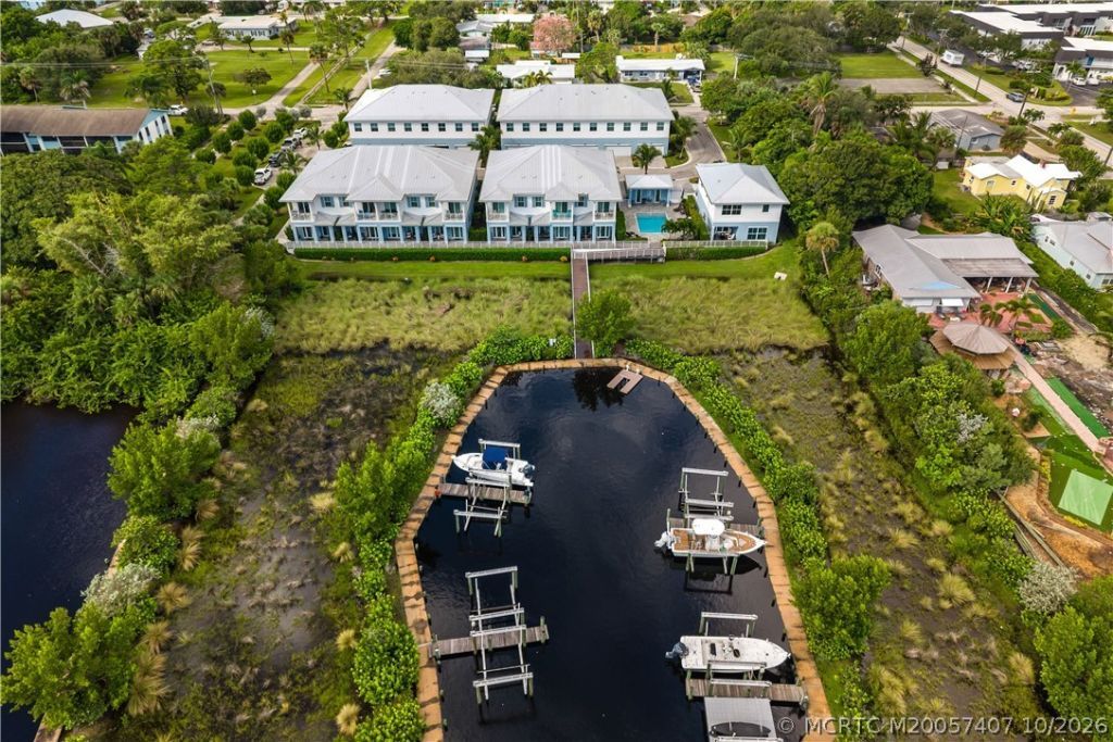 4692 SE Manatee Way , Stuart, FL 34997 Photo