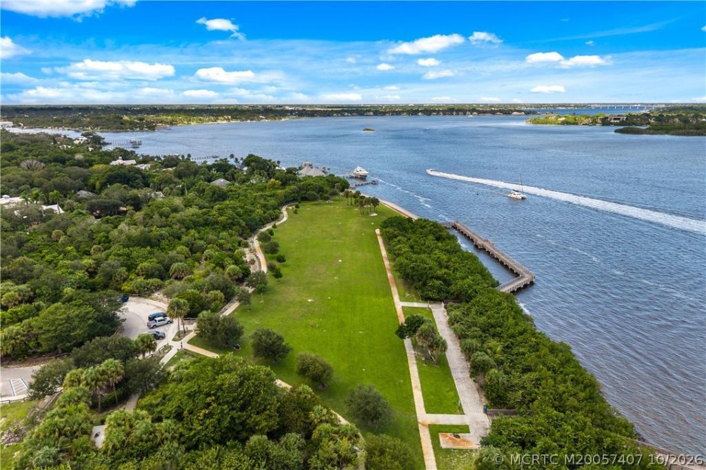 4692 SE Manatee Way , Stuart, FL 34997 Photo