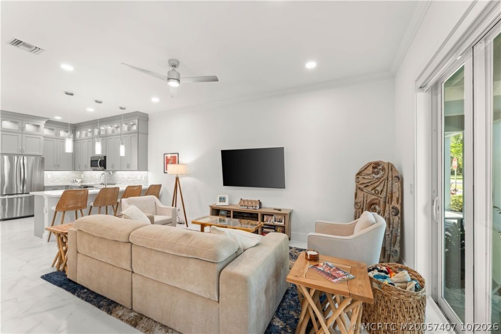 4692 SE Manatee Way , Stuart, FL 34997 Photo