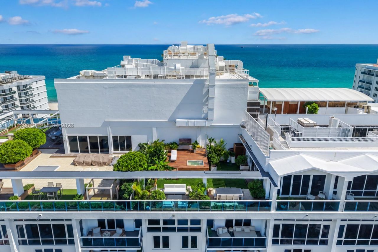 102 24th St , Unit PH1717, Miami Beach, FL 33139 Photo