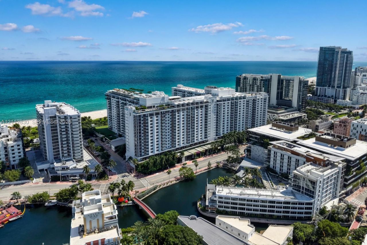 102 24th St , Unit PH1717, Miami Beach, FL 33139 Photo
