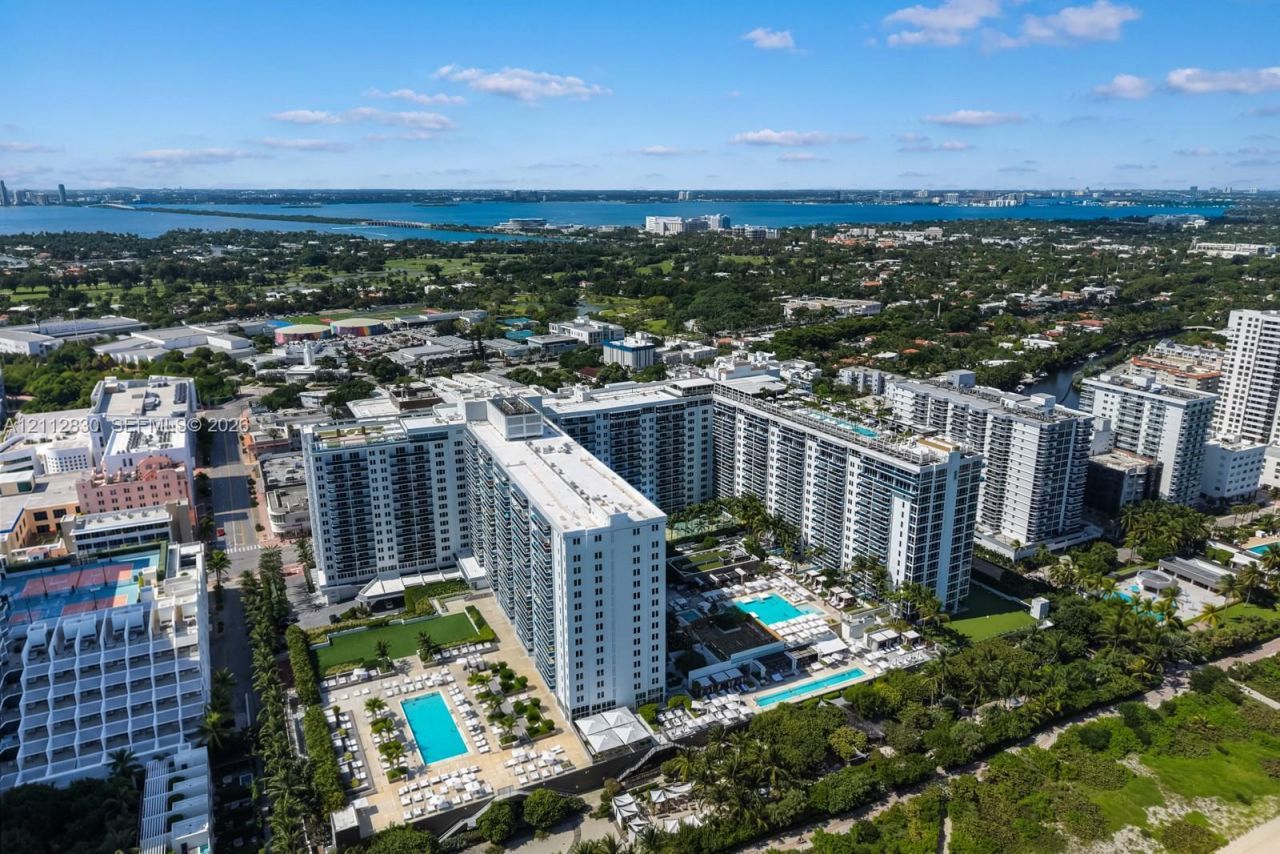 102 24th St , Unit PH1717, Miami Beach, FL 33139 Photo