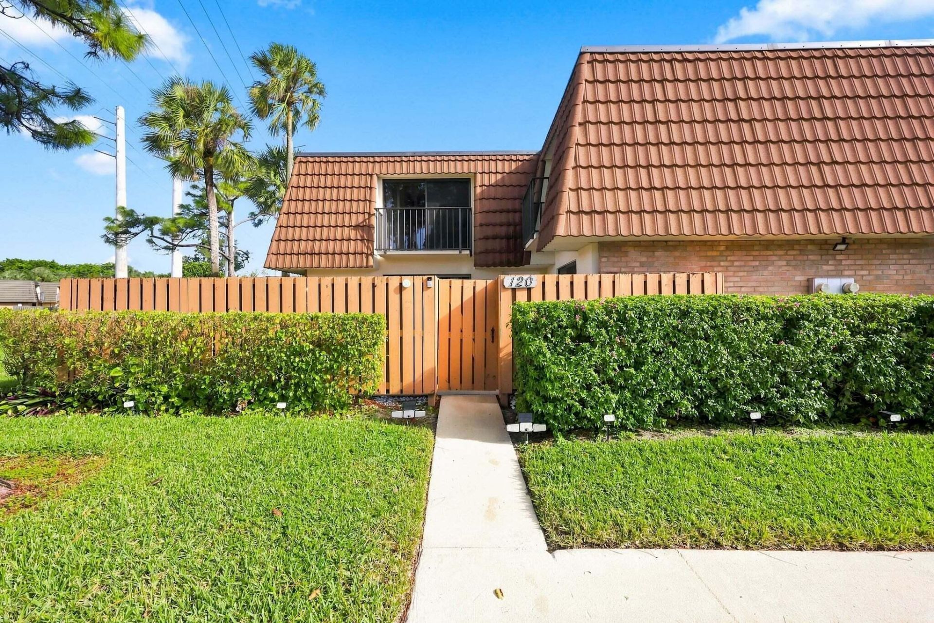 120 Heritage Way, West Palm Beach, FL 33407 Photo
