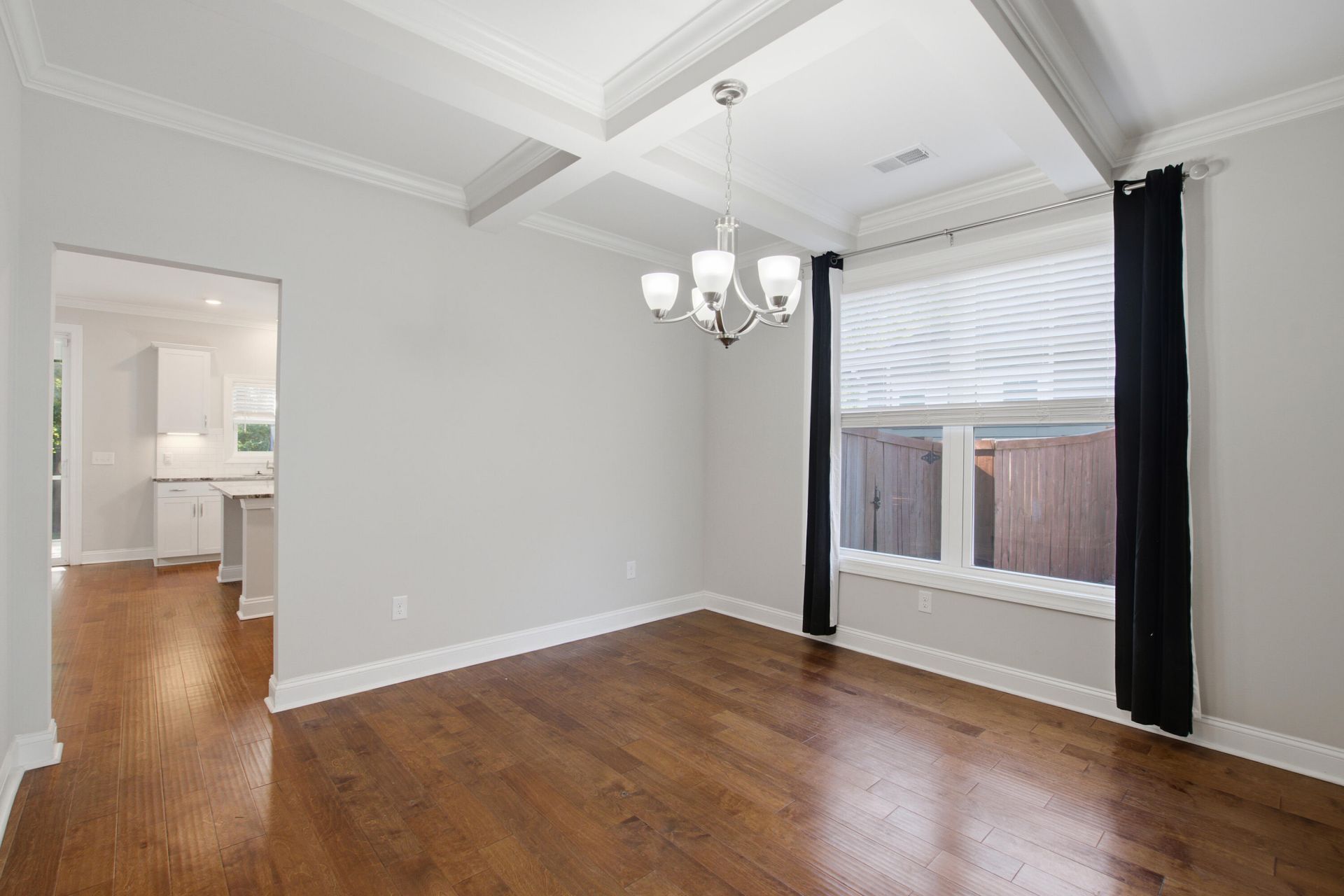 320 Long Pier Street Photo 11