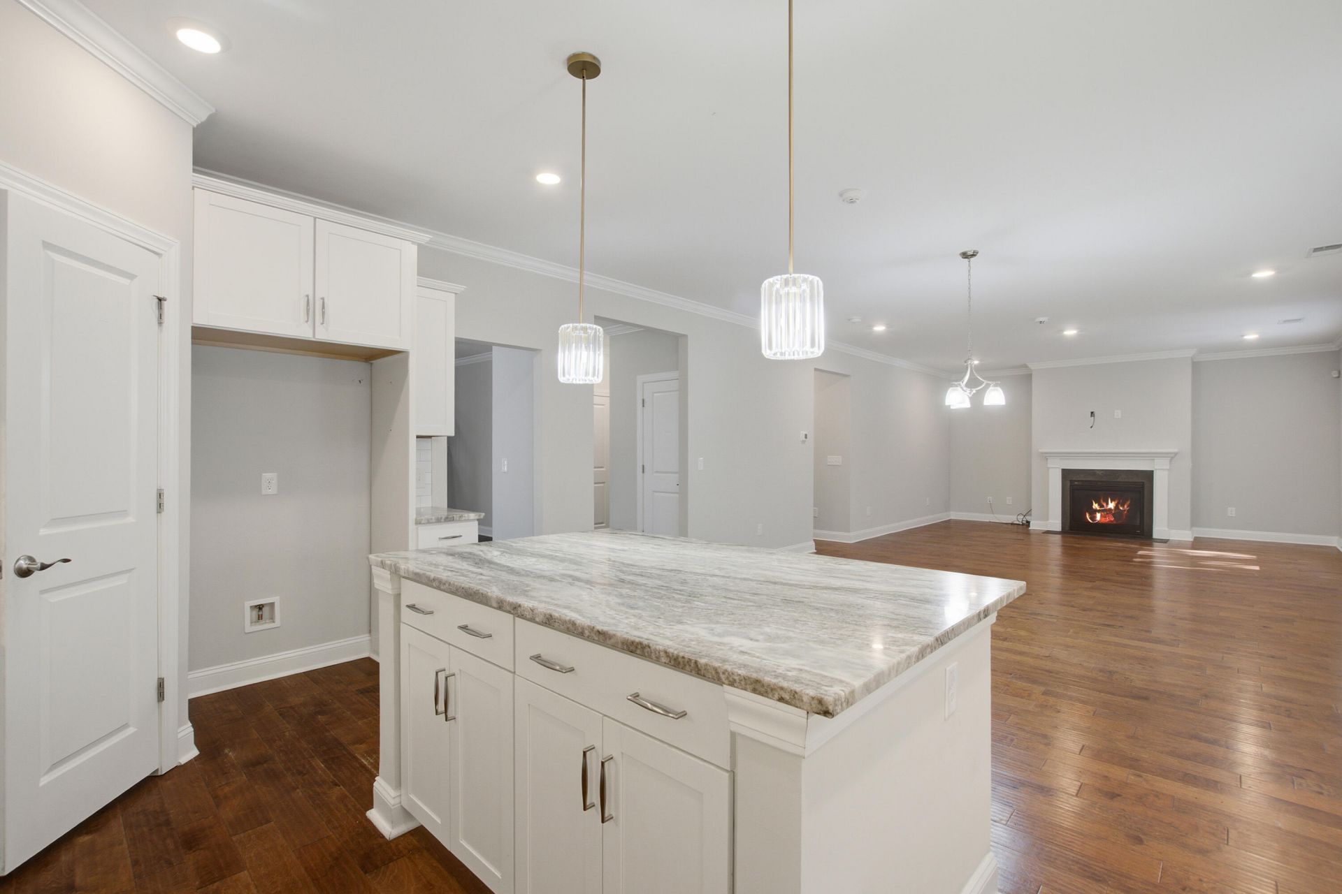 320 Long Pier Street Photo 16