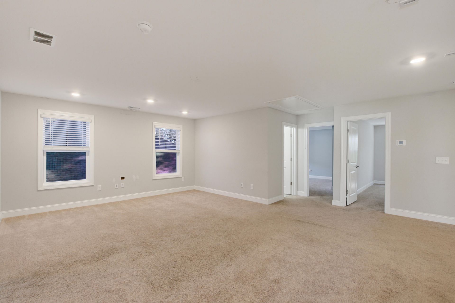 320 Long Pier Street Photo 26