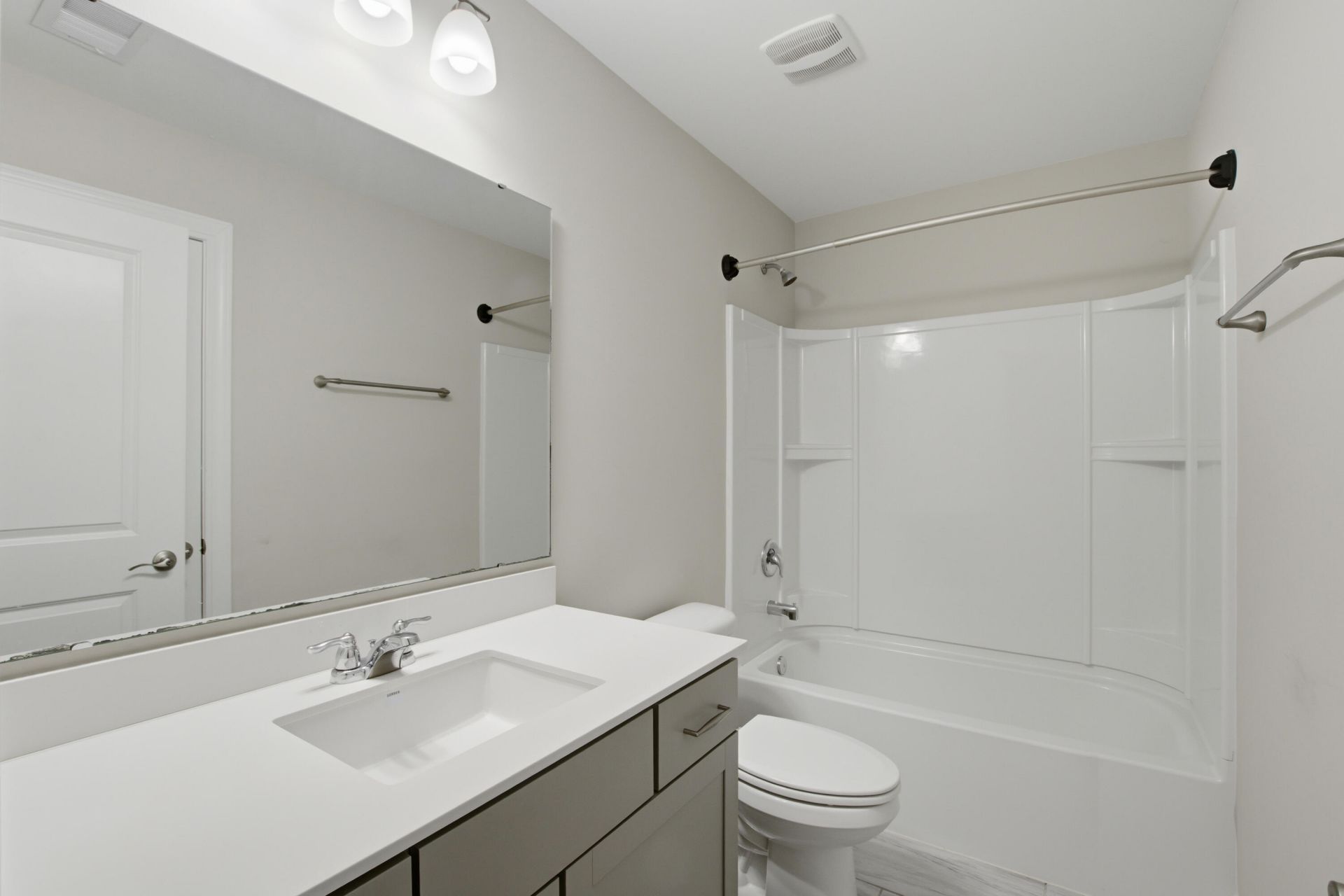 320 Long Pier Street Photo 35