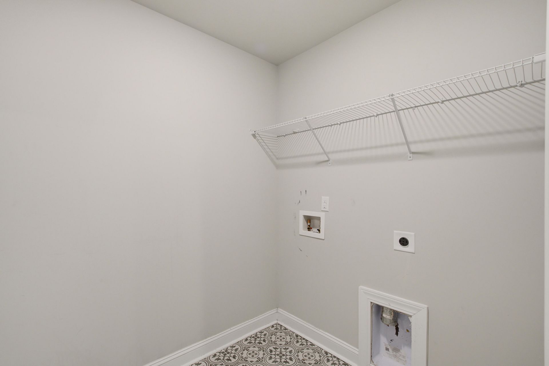 320 Long Pier Street Photo 47
