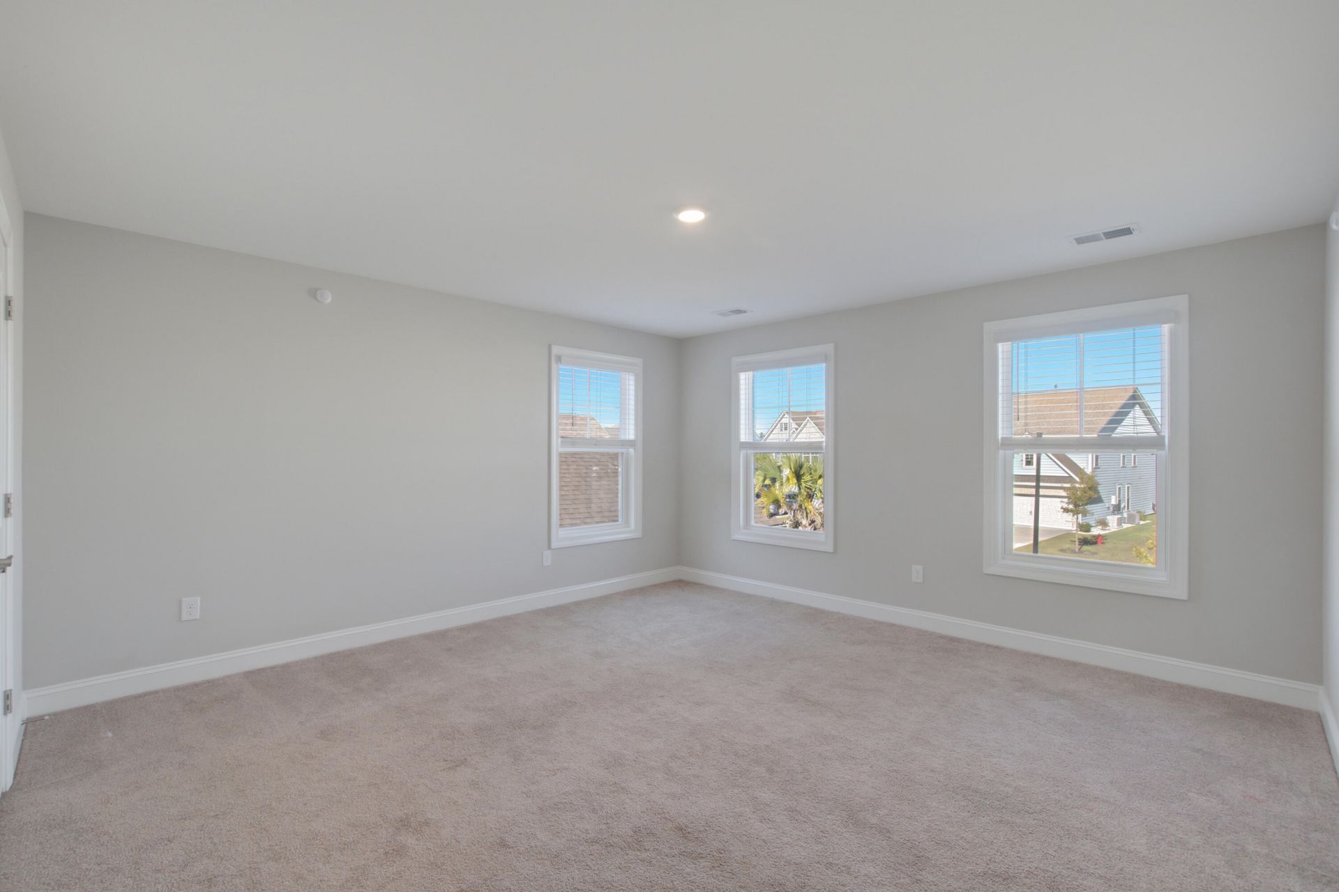320 Long Pier Street Photo 48