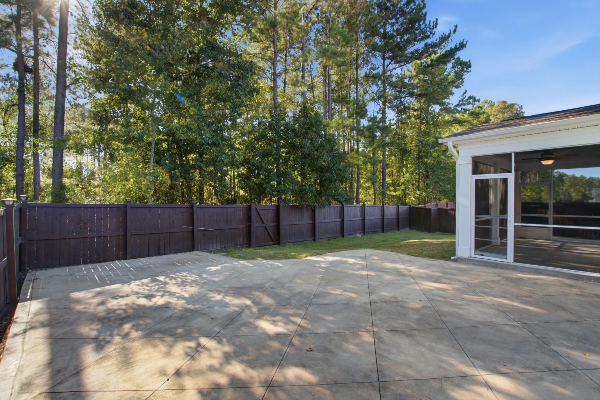 320 Long Pier Street Photo 52