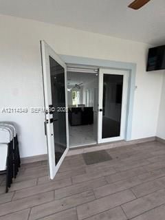1721 NW 11th Ave , Homestead, FL 33030 Photo