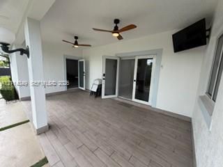 1721 NW 11th Ave , Homestead, FL 33030 Photo