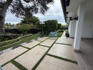 1721 NW 11th Ave , Homestead, FL 33030 Photo