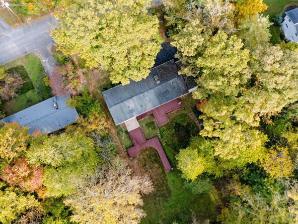 121 Nebraska Ave, Oak Ridge, TN 37830