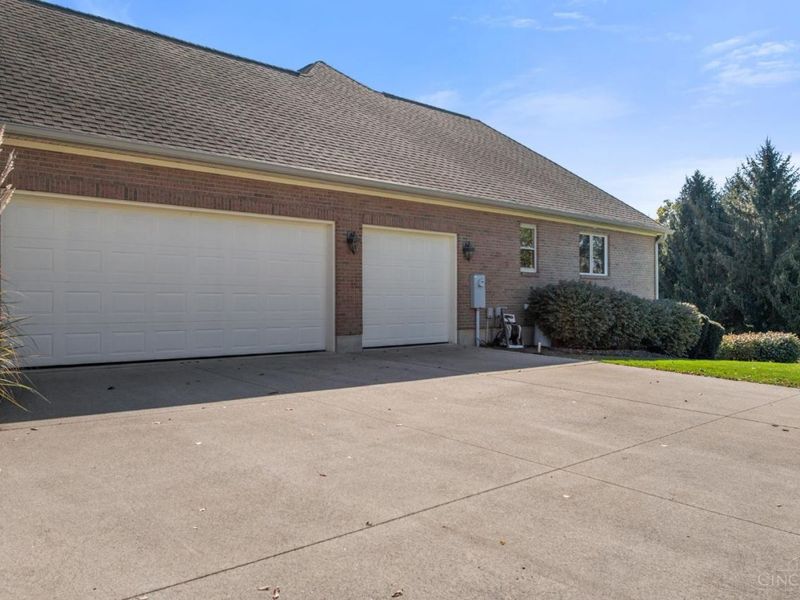 593 Todds Ridge Road, Union Township, OH 45177 Photo 2