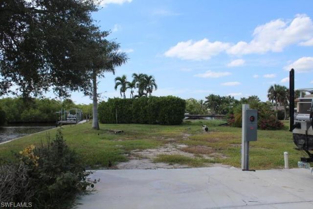 24605 Dolphin St , Bonita Springs, FL 34134 Photo