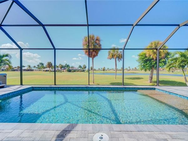 11502 Royal Tee CIR , CAPE CORAL, FL 33991