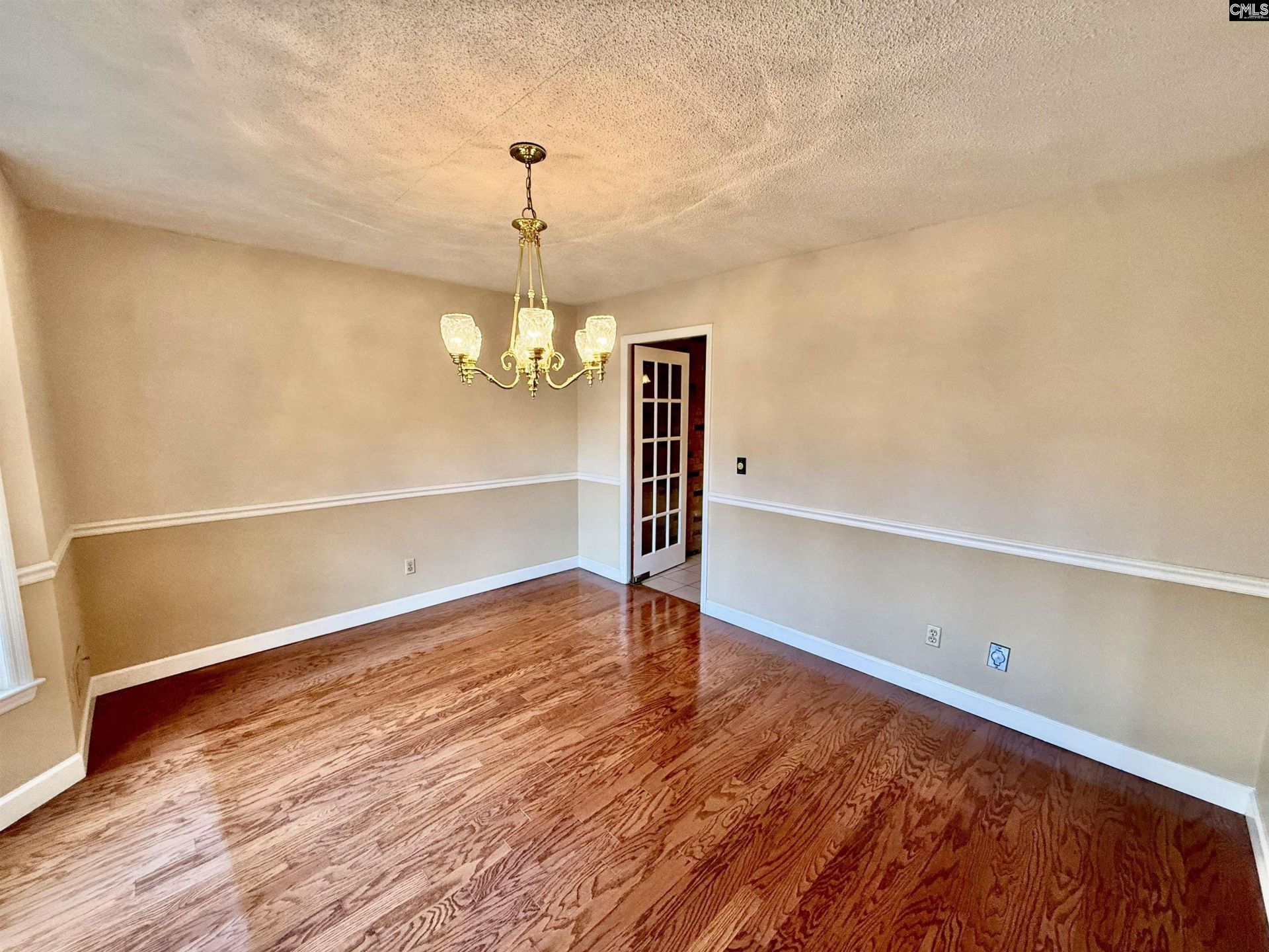 2813 Swannonoa Drive  Photo 4