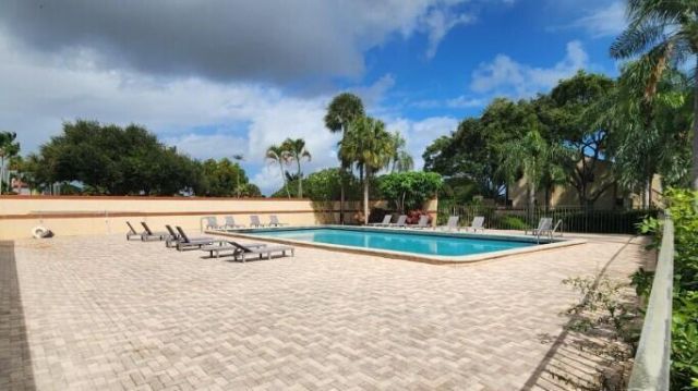 21943 Remsen Terrace, Unit 203, Boca Raton, FL 33433 Photo