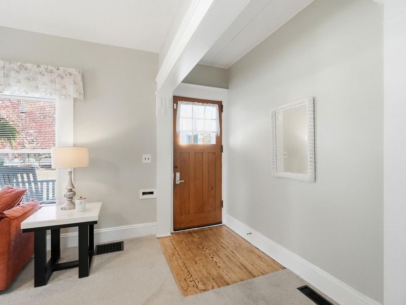 733 E Madison Avenue, Springfield, OH 45503 Photo 8