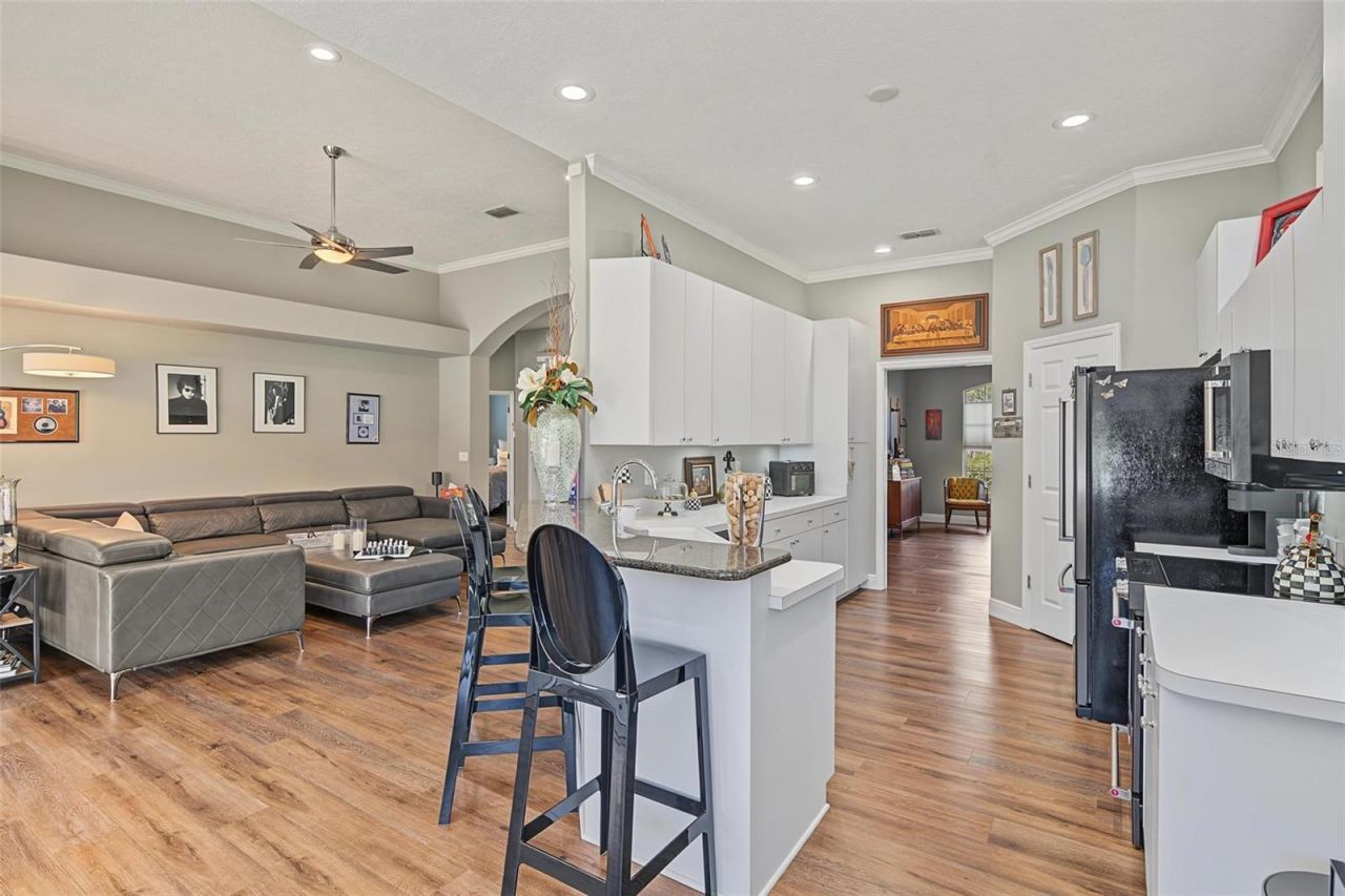 5124 Pinnacle Drive , Oldsmar, FL 34677 Photo