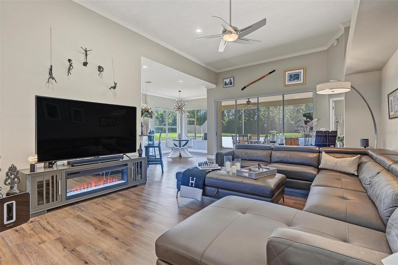 5124 Pinnacle Drive , Oldsmar, FL 34677 Photo