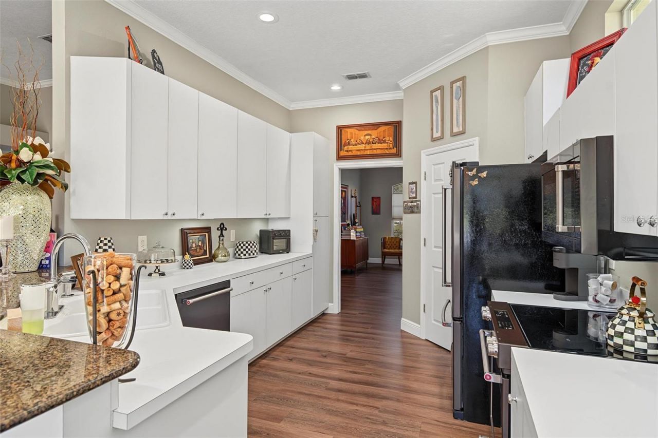 5124 Pinnacle Drive , Oldsmar, FL 34677 Photo