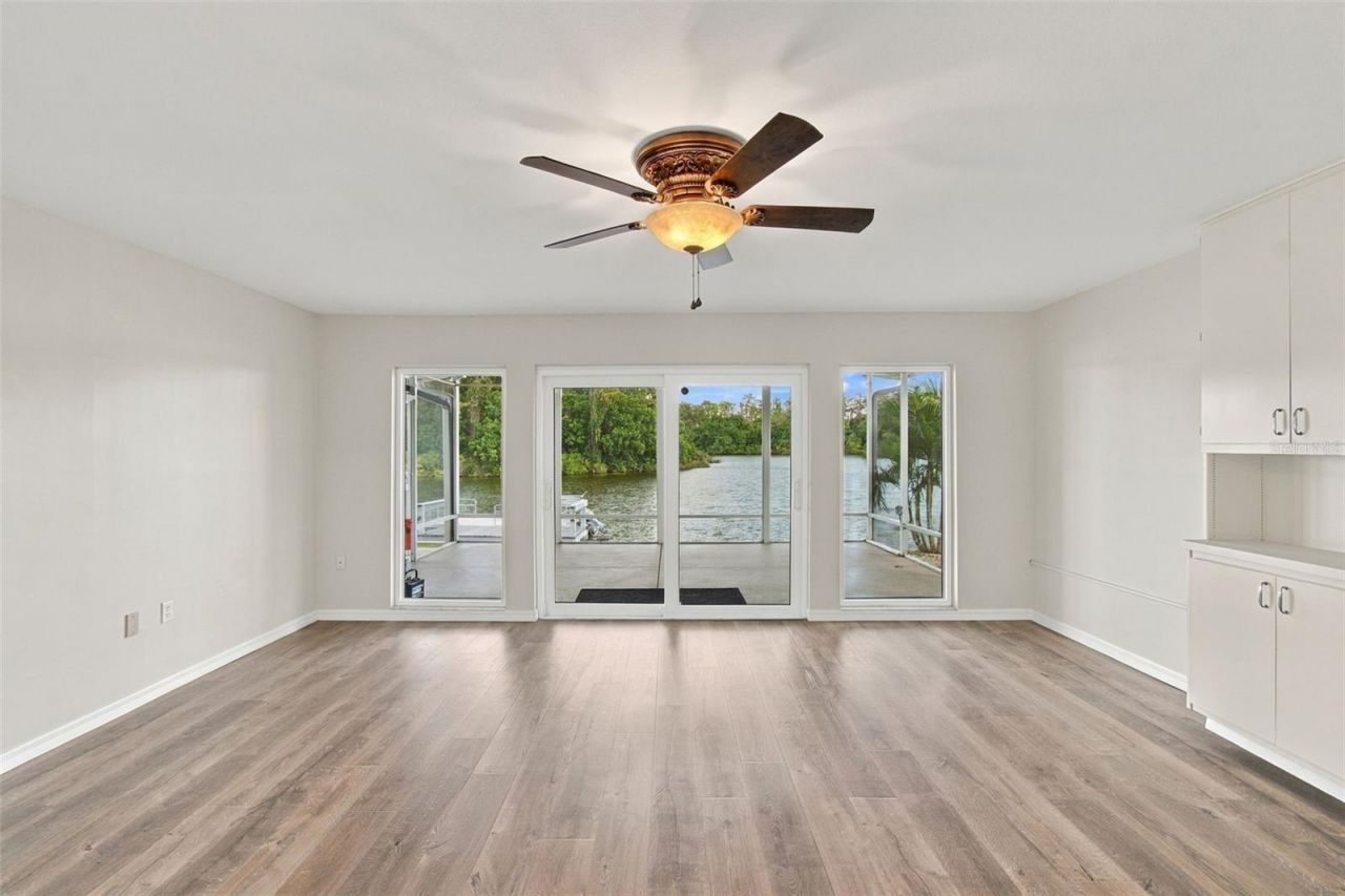 1615 Bunker Hill Drive, Sun City Center, FL 33573 Photo