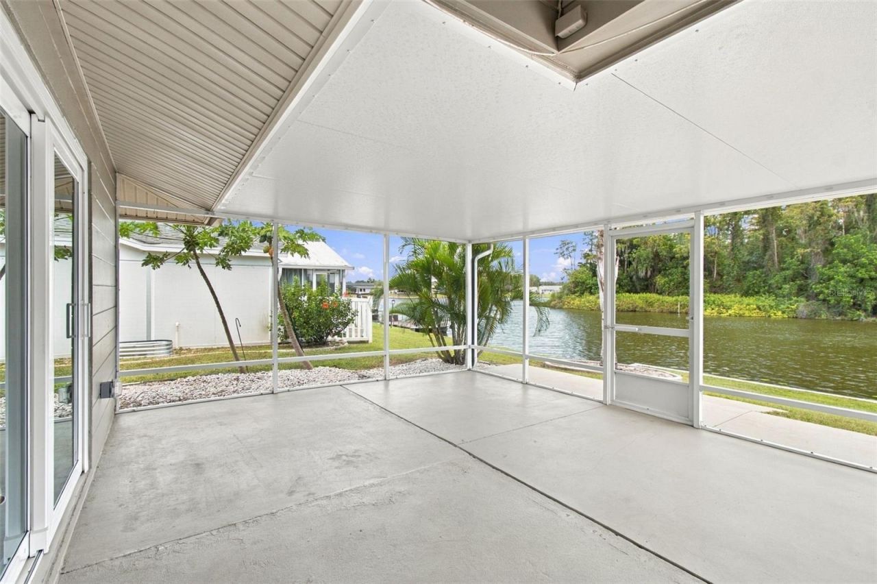1615 Bunker Hill Drive, Sun City Center, FL 33573 Photo