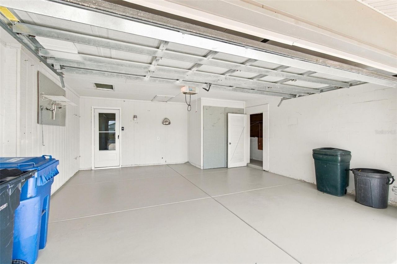 1615 Bunker Hill Drive, Sun City Center, FL 33573 Photo