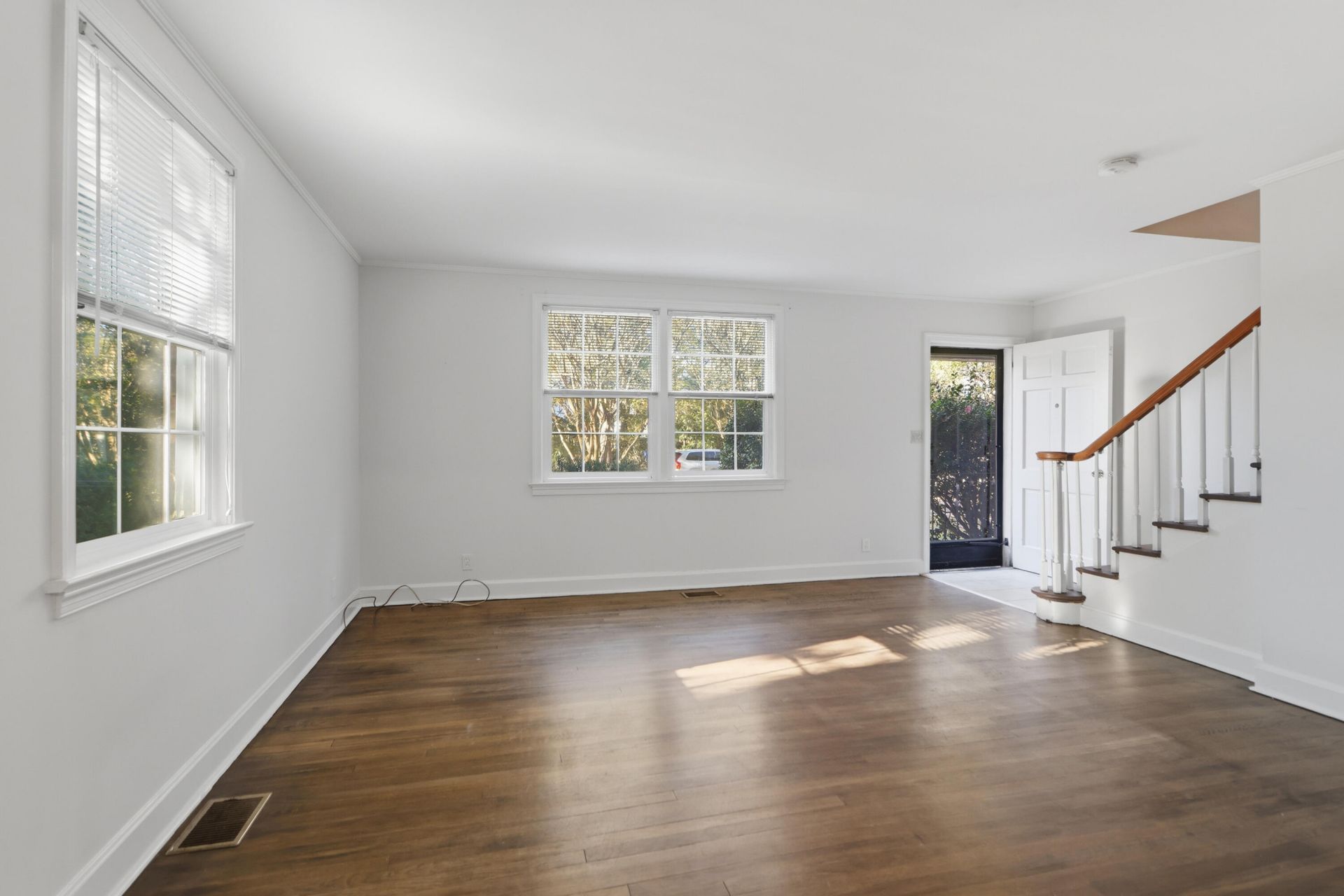 3 Fenwick Drive Photo 16