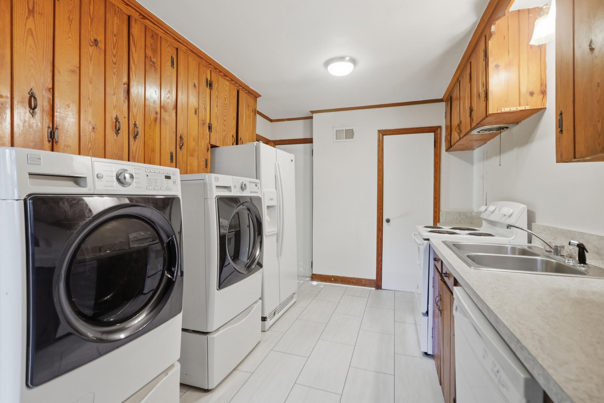 3 Fenwick Drive Photo 30