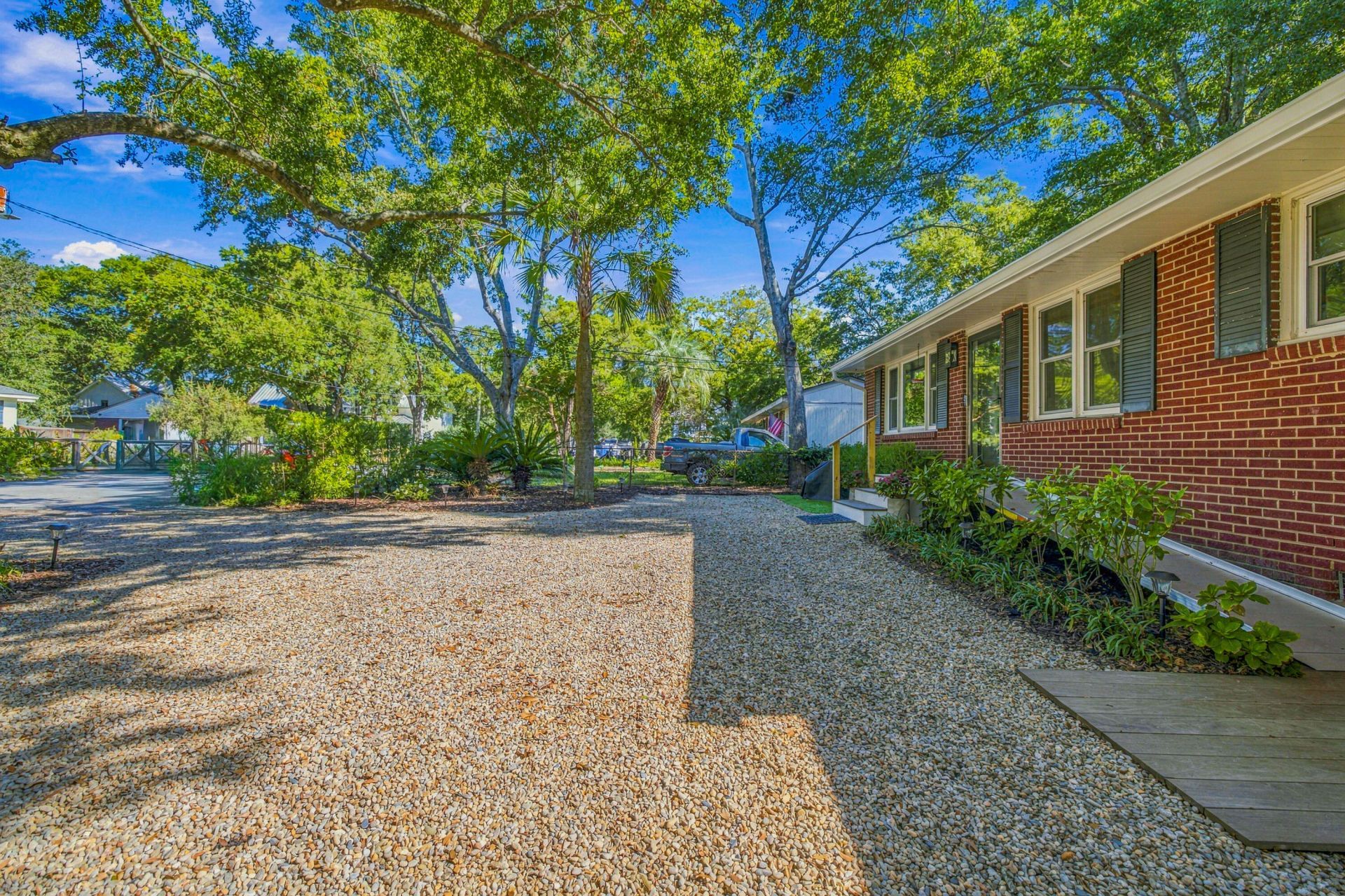 623 Palmetto Street Photo 5