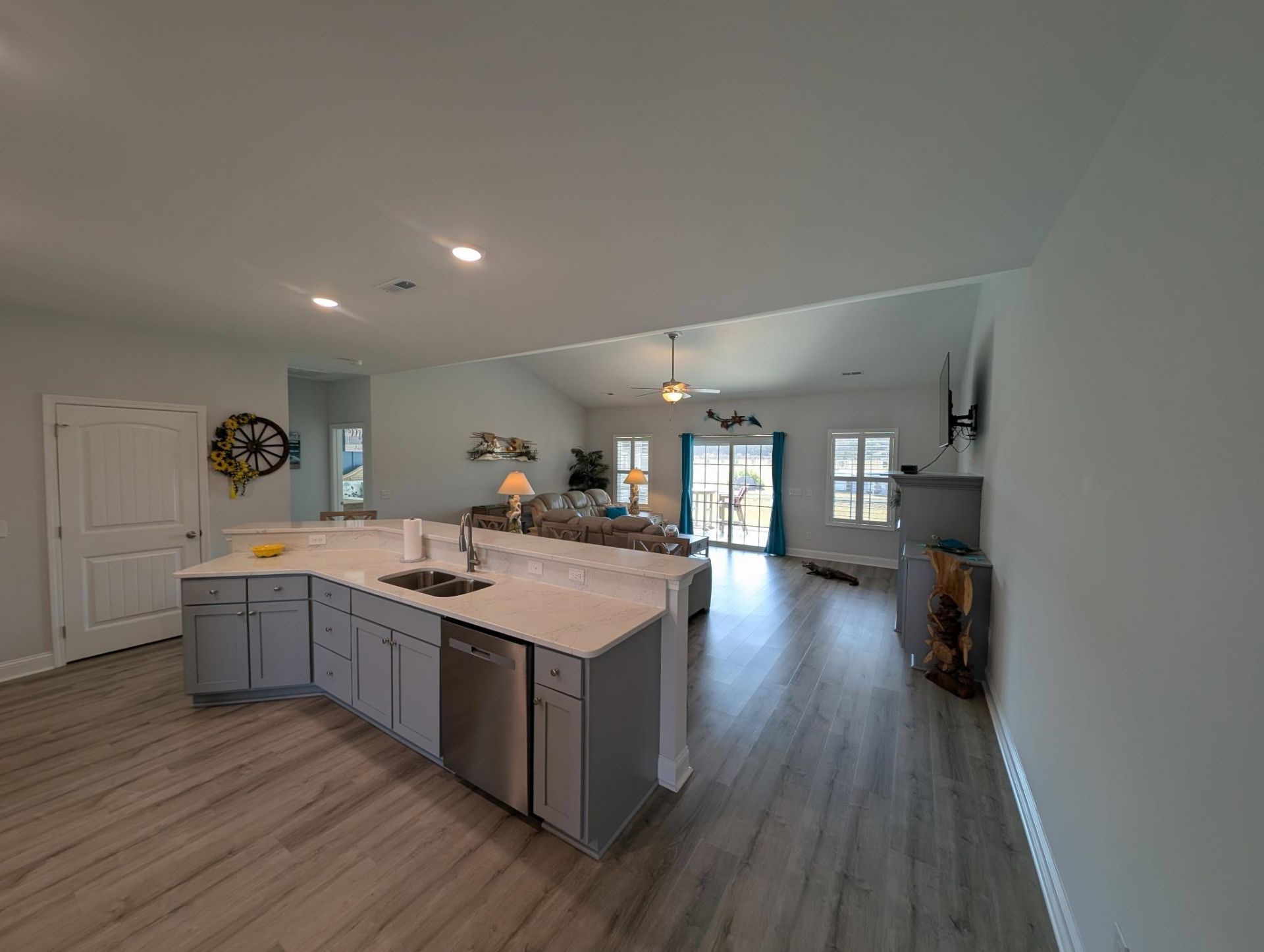 1220 Justice Loop Photo 8