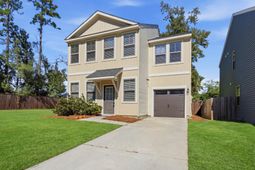 1031 Berry Patch Circle photo 4