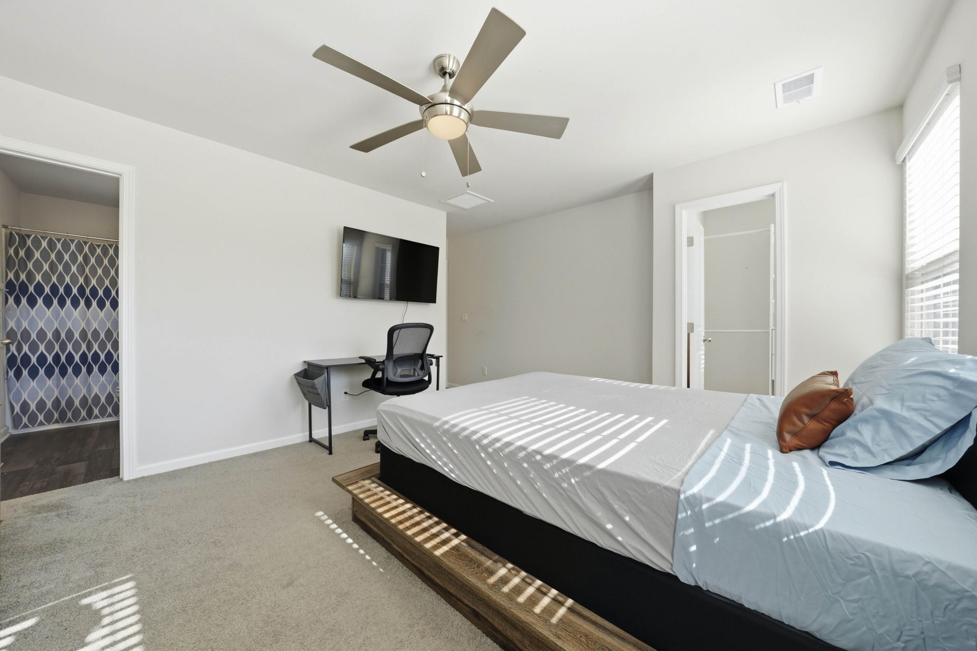 1031 Berry Patch Circle Photo 34