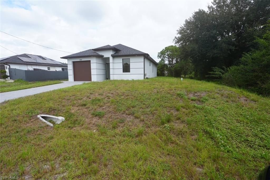 849 Wolverine St E, Lehigh Acres, FL 33974 Photo