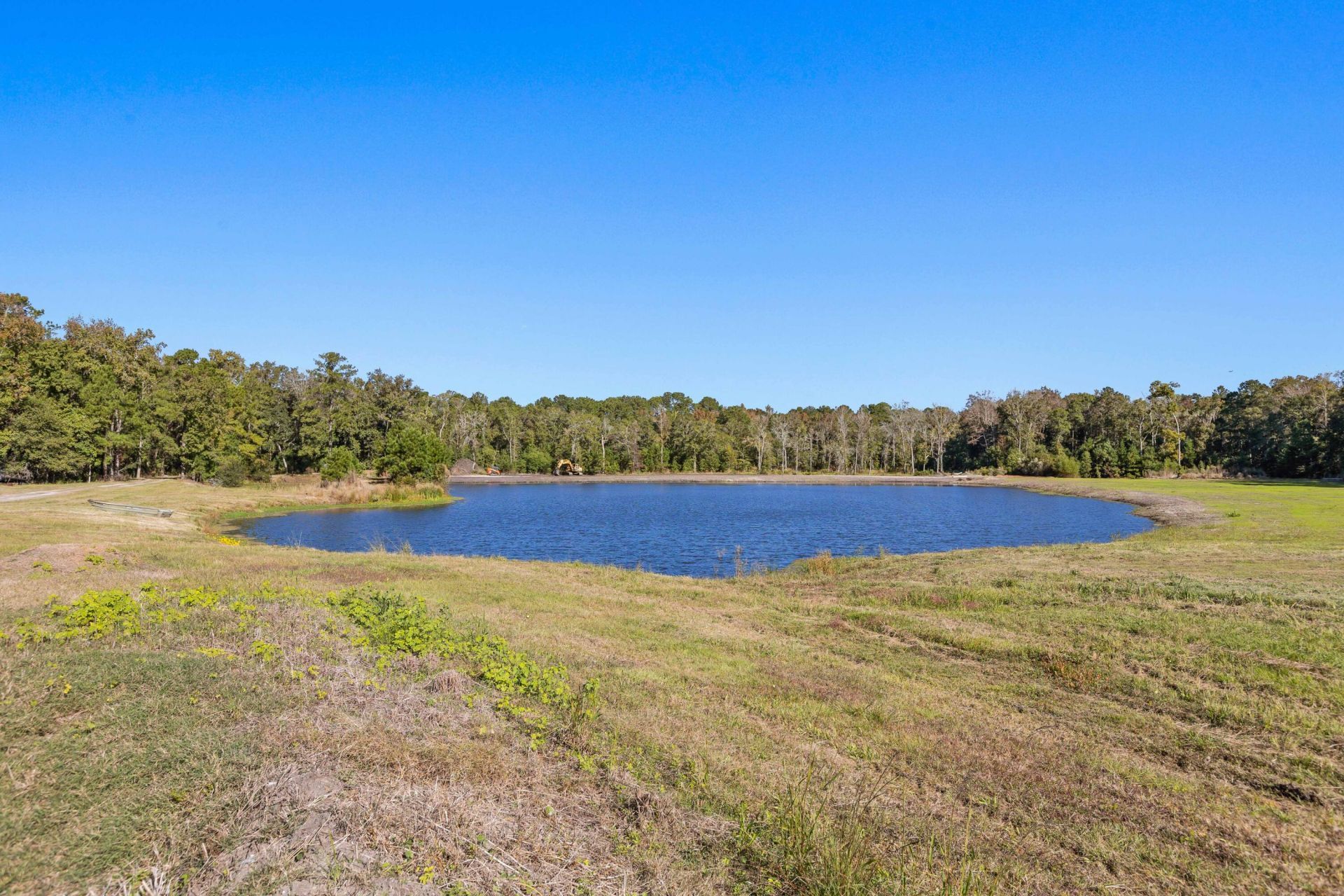 3680 Humbert Road Photo 10