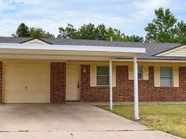 1505 Fieldstone Lane, Tecumseh, OK 74873