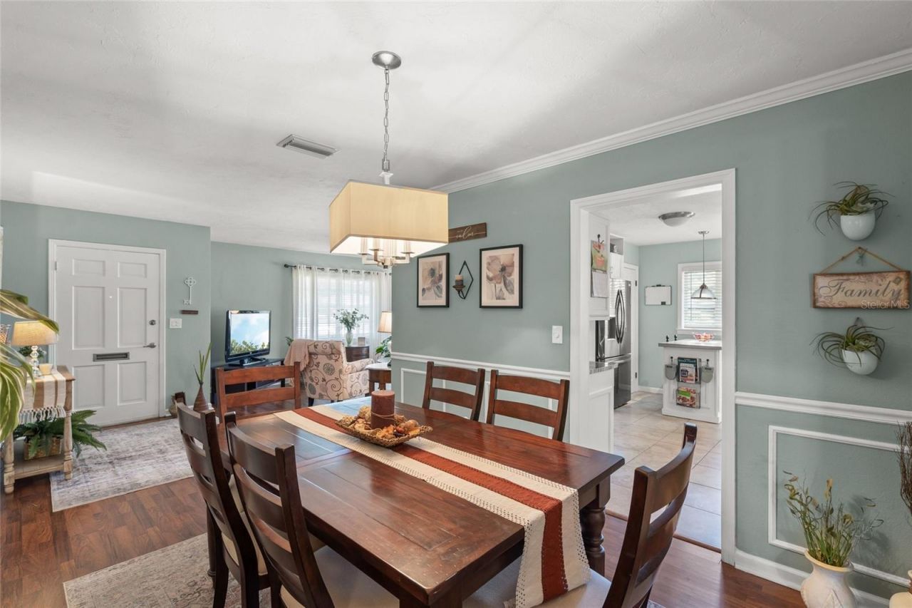 1614 30th Street W, Bradenton, FL 34205 Photo