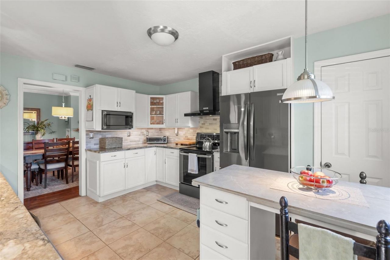 1614 30th Street W, Bradenton, FL 34205 Photo