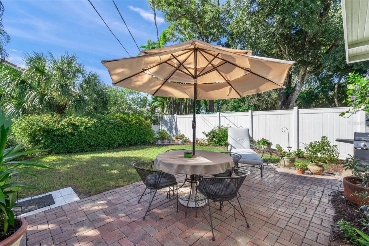 1614 30th Street W, Bradenton, FL 34205 Photo