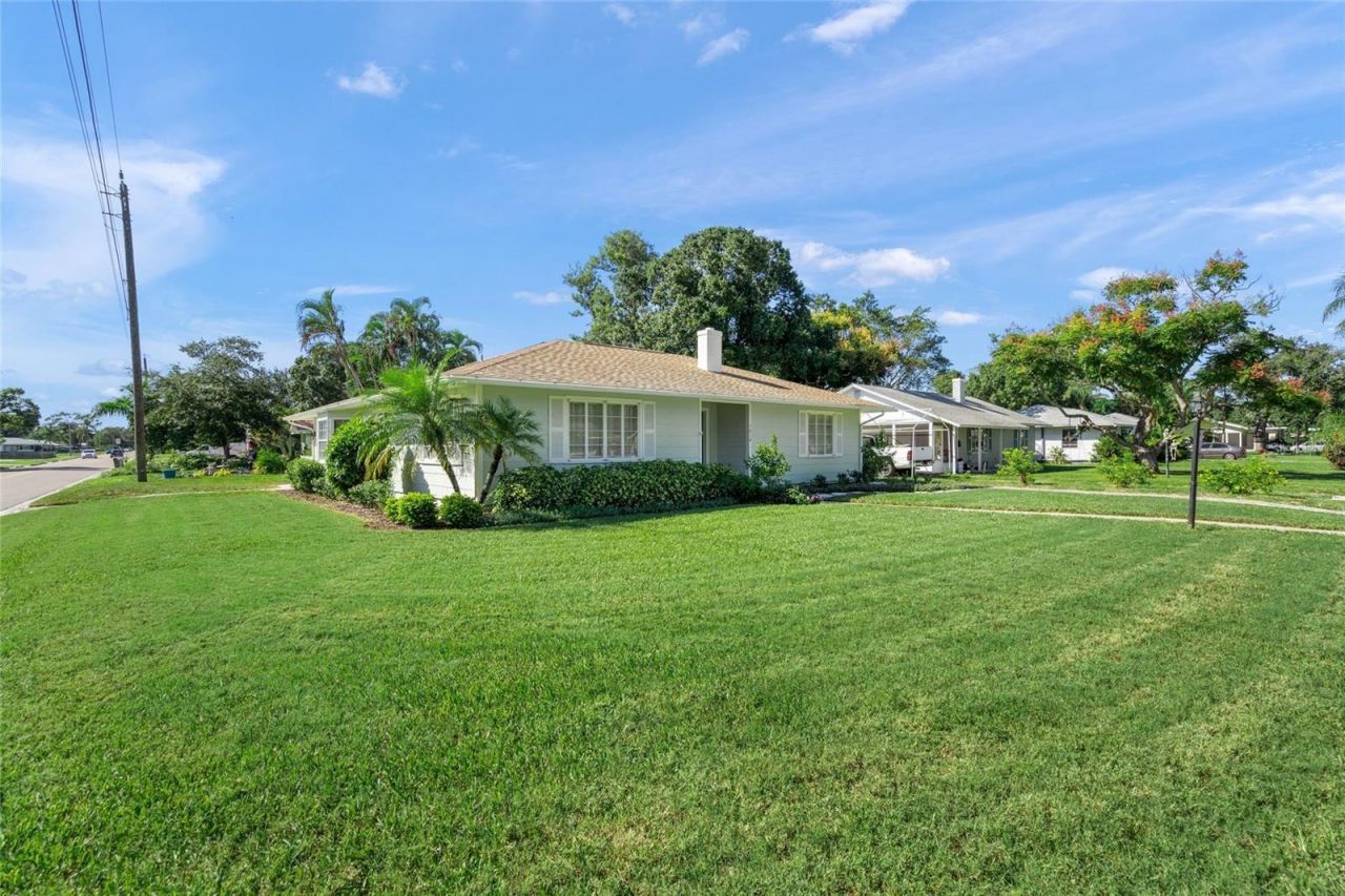 1614 30th Street W, Bradenton, FL 34205 Photo
