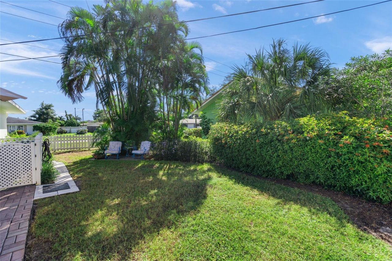 1614 30th Street W, Bradenton, FL 34205 Photo