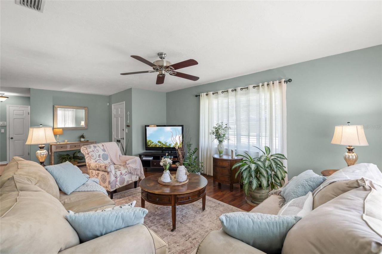 1614 30th Street W, Bradenton, FL 34205 Photo